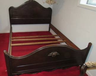 Davis Cabinet Company Bed