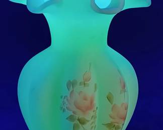 signed Fenton uranium vaseline glass vase, signed by artist