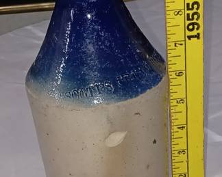 antique stoneware crock beer bottle Scott's Cream Beer.  Lots of good primitives like this in this auction. 