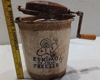 ultra rare Eskimo paper mache 1930s depression era ice cream hand crank freezer