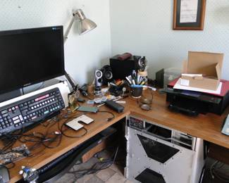 We have a very nice variety of electronics and electronic equipment too