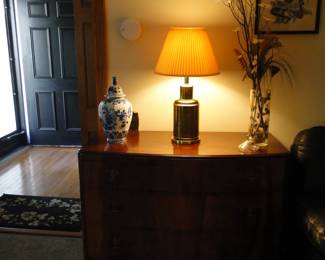 That is a very nice table lamp