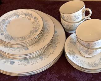 Wedgewood "Belle Fleur" china