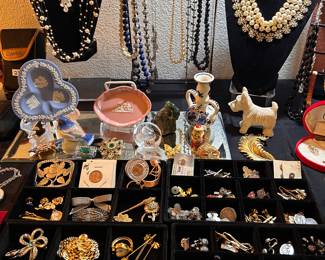 costume jewelry