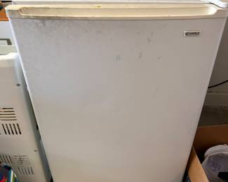 Kenmore upright freezer