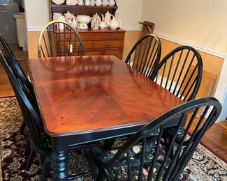Dining Table w 6 Chairs & Hutch