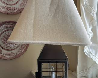 Vintage Style Lamp wCandle Like Accent