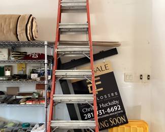 10 Foot lewisville ladderAssorted ladders