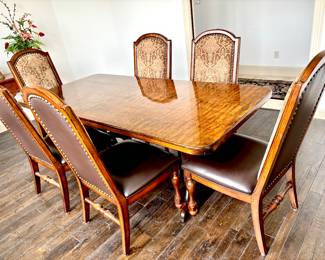 Dining table with 6 chairs