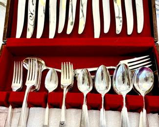 Service for 8 with extras silverplate