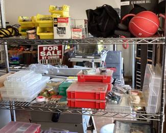 Assorted garage items