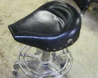 MOTORCYCLE SEAT STOOL