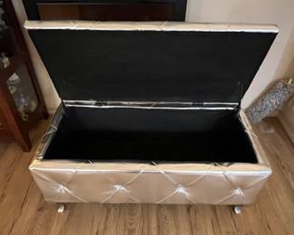 Storage Ottoman/Bench