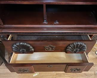 Kathy Ireland ‘Bedroom Furniture': Armoire