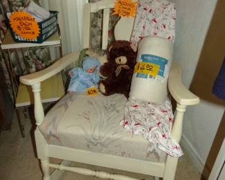 Rocking Chair - Stuffed Bear - Cotten