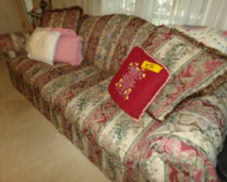 Sofa in Great Shape + Pillows