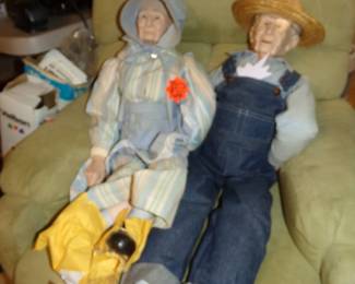 Grandmaw and GrandPa Large Dolls with all the pieces