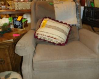 Recliner and Pillows