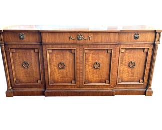 Henredon Sideboard , cabinet , credenza