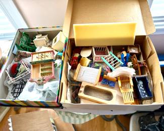 Dollhouse Furniture