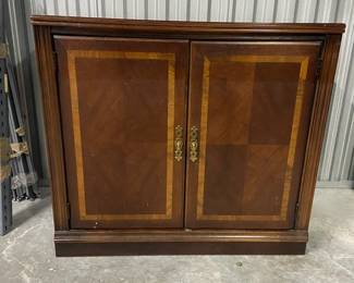 Cabinet With Shelf