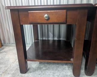 Steve Silver 2012 Set Of Side Tables