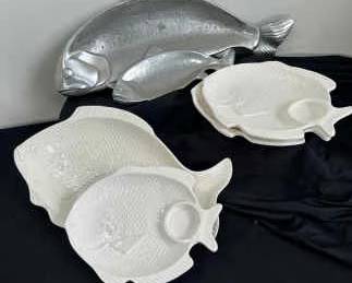 Armetale Metal And Ceramic Fish Plates