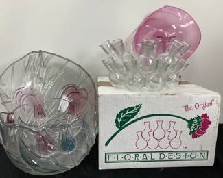 Floral Design Bouquet Maker With Two Floral Bowls And Vase