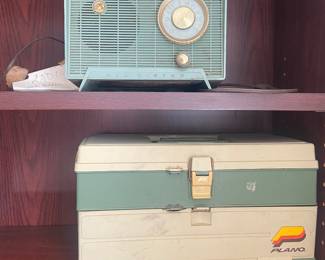 Tackle box and vintage 30s radio 