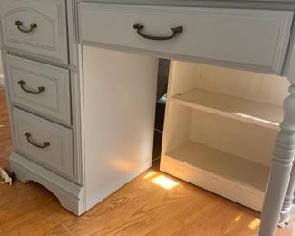 Small desk with drawers 