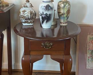 Side table and Asian vases