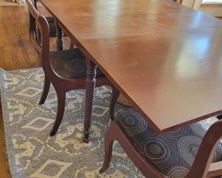 Antique gate-leg drop leaf table