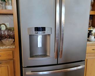 GE French door fridge