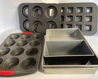 161 SpecialtyBakeware