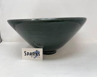 215 LargeHandMadeCenterpiecePotteryBowlSigned