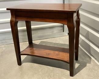 105 LeickHomeStratusSmallSideTableWithShelf