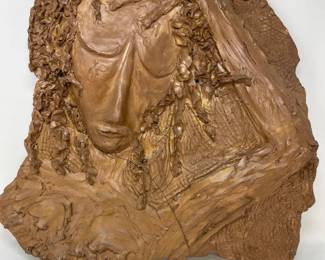 173 3DimensionalClayFigureFingersThroughHair