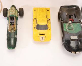 Large Scale 1960s slot cars w/ case, parts, tools