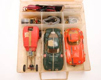 Large Scale 1960s slot cars w/ case, parts, tools