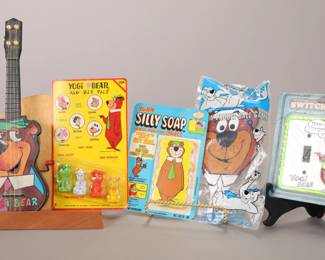 Vintage Yogi Bear collectibles lot
