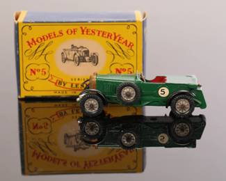 Matchbox Lesney car w/ box