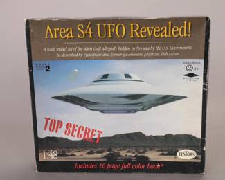 Area S4 UFO model kit
