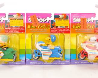 Snoopy's Jump cycle x 3
