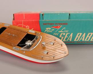 Fleet Line Sea Babe power boat w/ box