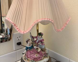 Colonial Courting Couple Figural Porcelain Table Lamp