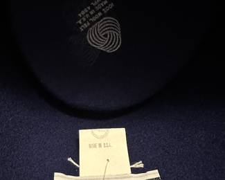 Street Smart by Betmar Women's Blue 100% Wool Felt Fedora Hat