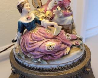 Colonial Courting Couple Figural Porcelain Table Lamp