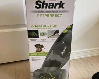 Shark Cordless PetPerfect Hand Held Vacuum