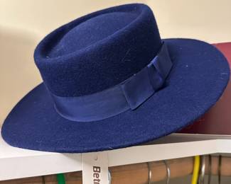 Street Smart by Betmar Women's Blue 100% Wool Felt Fedora Hat