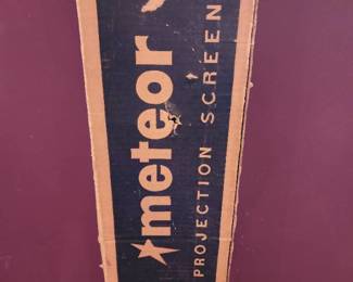 Meteor Radiant Projection Screen